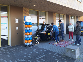 Ter ere van het 12,5-jarig jubileum van de Klimop stond er een Barista voor de deur waar collega's en bewoners verse koffie konden halen. 