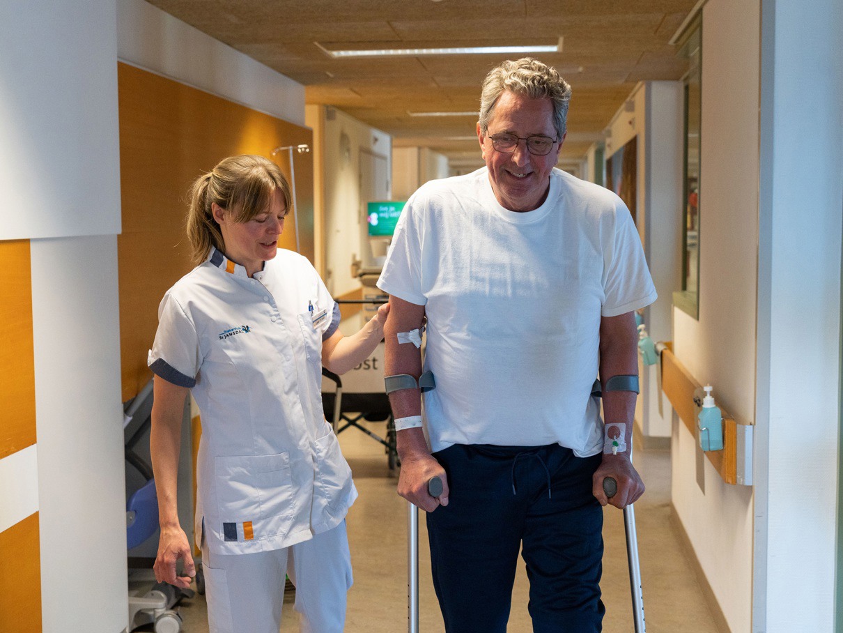 Revalidatie na knieprothese